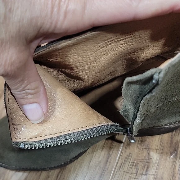 Madewell Khaki Suede Ankle Booties - Picture 11 of 12